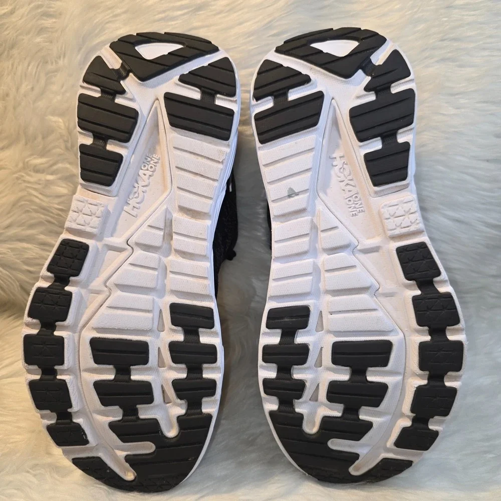 Men's Running Shoes HOKA One One Gaviota 4 Black White Size 10D 1123198 BWHT